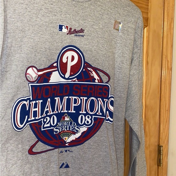 Phillies 2008 World Series Champions Long Sleeve. - Picture 2 of 5